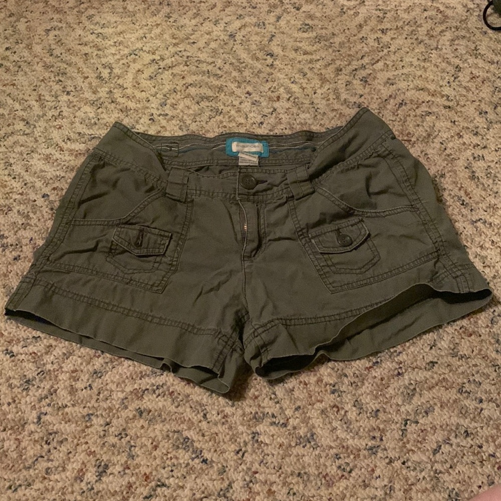 Maurice’s women’s shorts